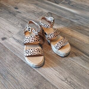 SODA Women's Animal Print Cheetah Espadrille Sandals
